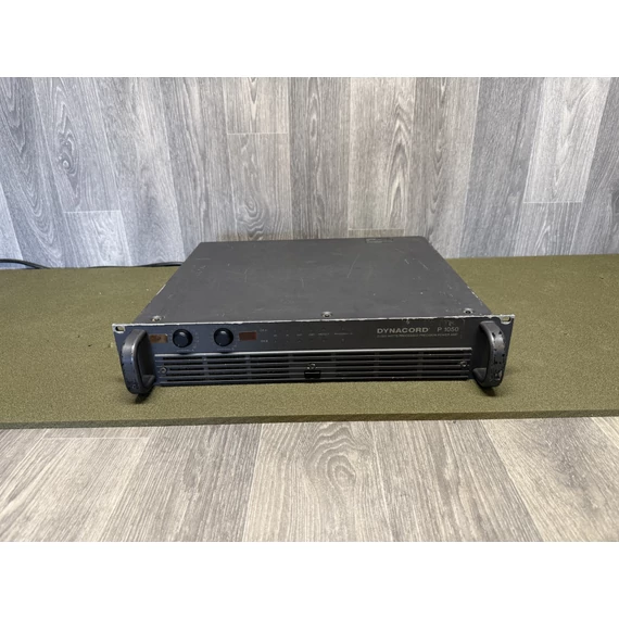 Dynacord P1050 erősítő