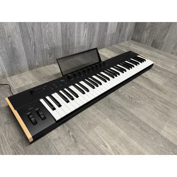 Korg Keystage 