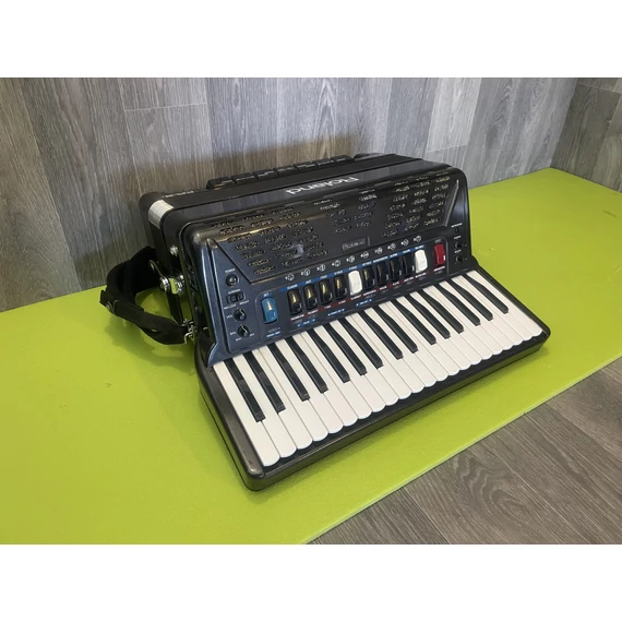 Roland FR 3s